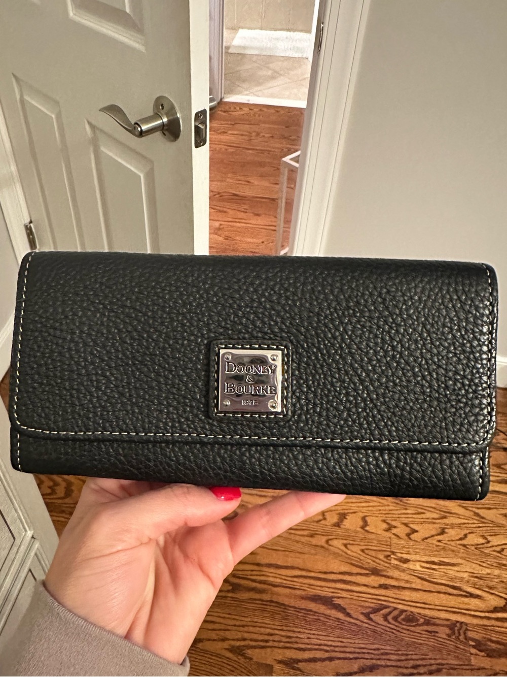 Dooney and Bourke black leather wallet
